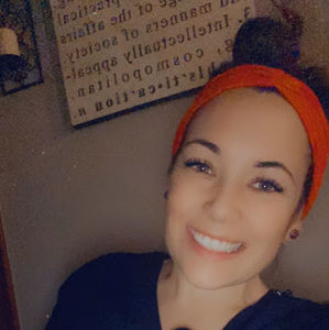 Meet your Posher, Marissa